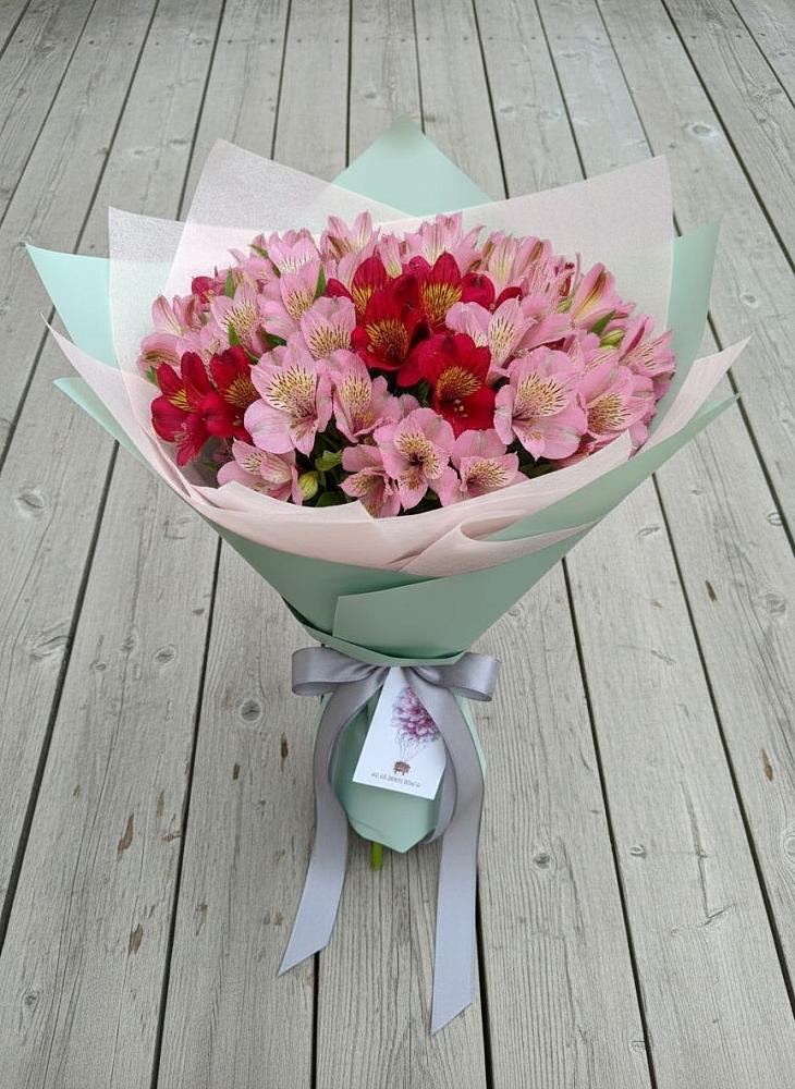 Букет цветов из: Альстромерии в Мишкино