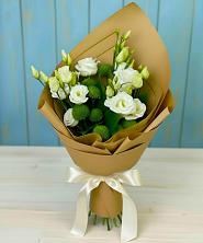 Букет цветов из:  Хризантемы и Лизиантусы в Мишкино